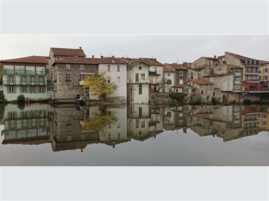 Stadt am Fluss