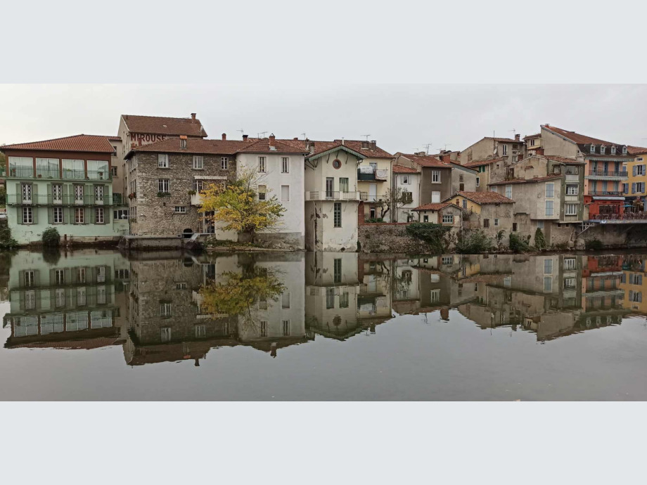 Stadt am Fluss