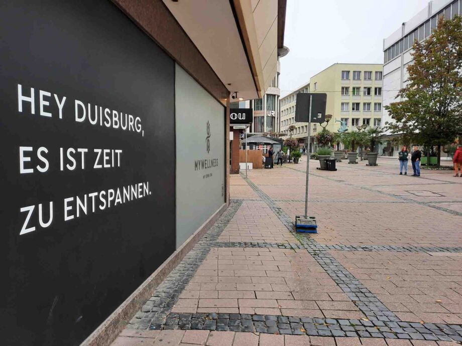 Sonntagmorgen in der Innenstadt von Duisburg Sonntagmorgen in der Innenstadt von Duisburg