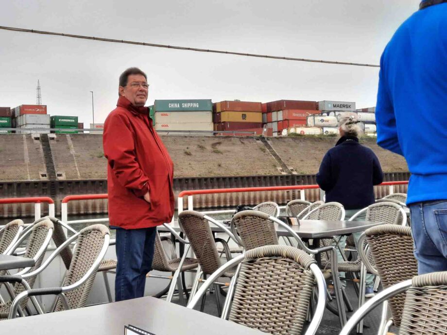 China-Shipping - Duisburg als Endstation der Neuen Seidenstraße China-Shipping - Duisburg als Endstation der Neuen Seidenstraße