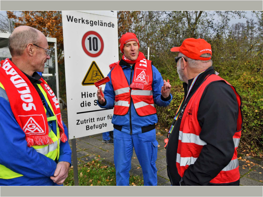 Warnstreik bei der Linde AMT Schlüchtern für einen Tarifvertrag