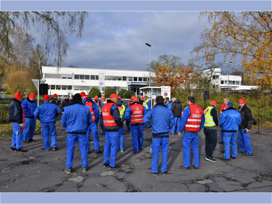 Warnstreik bei der Linde AMT Schlüchtern für einen Tarifvertrag
