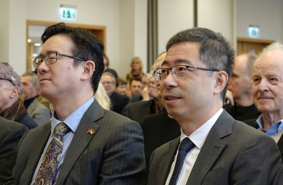 Gäste aus Wirtschaft und Politik Gäste aus Wirtschaft und Politik