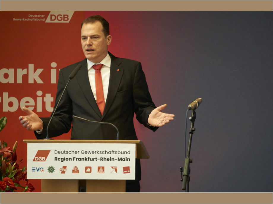 Philipp Jacks, Regionsgeschäftsführer DGB Frankfurt Rhein Main Philipp Jacks, Regionsgeschäftsführer DGB Frankfurt Rhein Main