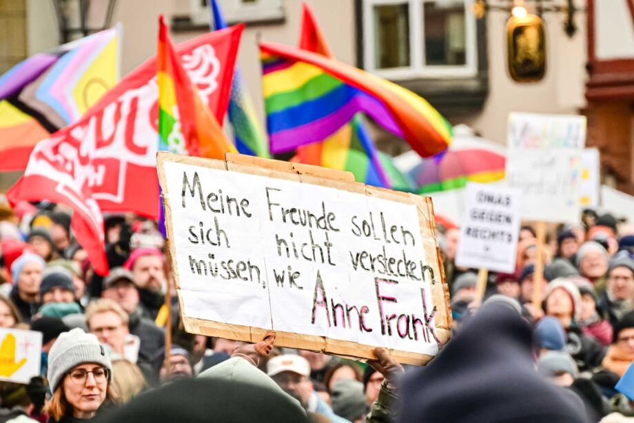 Kundgebung "Demokratie stärken" am 20.01.2024 in Frankfurt am Main Kundgebung "Demokratie stärken" am 20.01.2024 in Frankfurt am Main