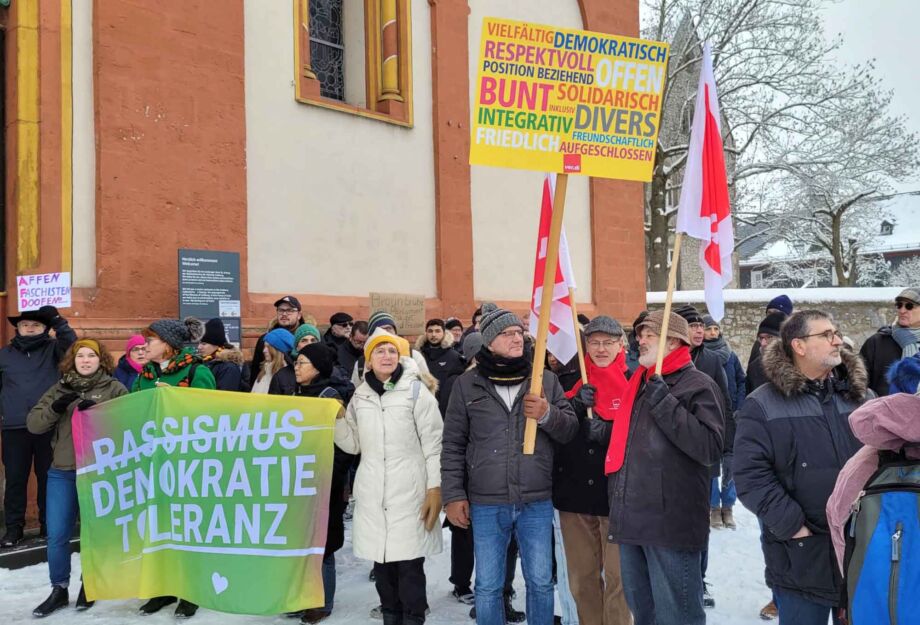 Kundgebung "Demokratie stärken" am 20.01.2024 in Limburg mit 3000 Teilnehmer/innen Kundgebung "Demokratie stärken" am 20.01.2024 in Limburg mit 3000 Teilnehmer/innen