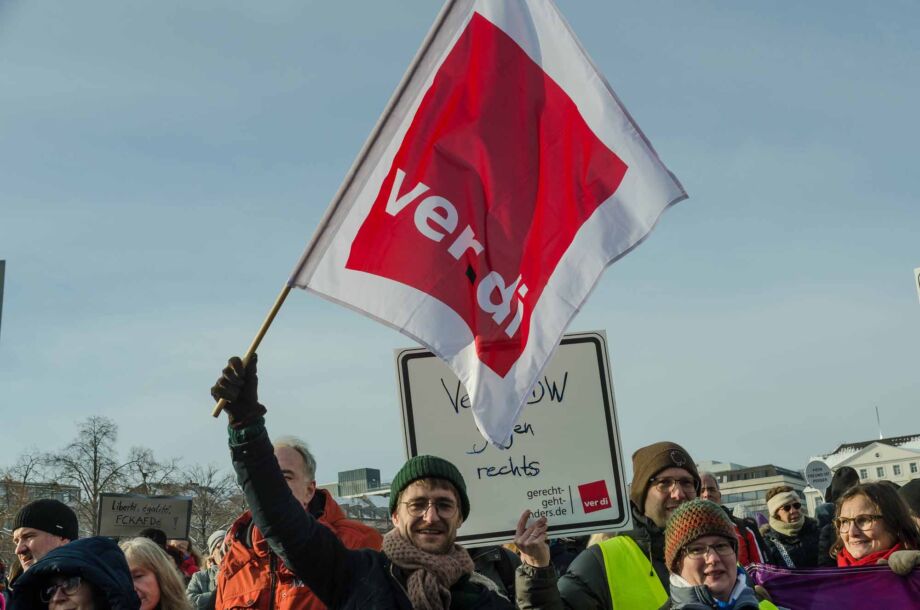 Kundgebung "Demokratie stärken" am 20. Januar 2024 in Kassel Kundgebung "Demokratie stärken" am 20. Januar 2024 in Kassel