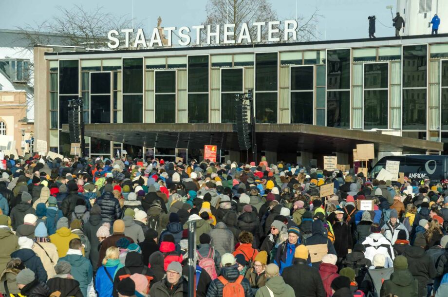 Kundgebung "Demokratie stärken" am 20. Januar 2024 in Kassel Kundgebung "Demokratie stärken" am 20. Januar 2024 in Kassel