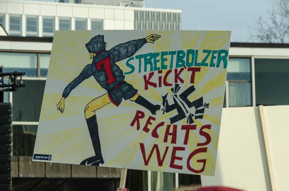 Kundgebung "Demokratie stärken" am 20. Januar 2024 in Kassel Kundgebung "Demokratie stärken" am 20. Januar 2024 in Kassel