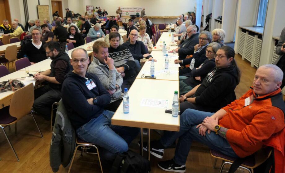 Der Saal war voll Der Saal war voll