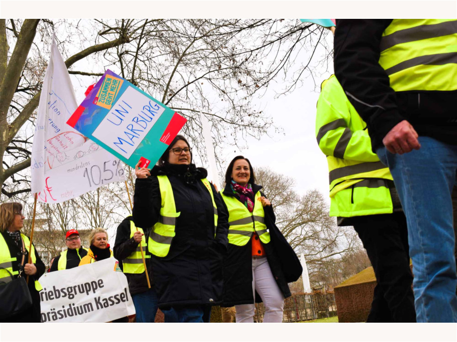 Wiesbaden, 14. Februar 2024: Auftakt zu den Tarifverhandlungen für die Landesbeschäftigte in Hessen Wiesbaden, 14. Februar 2024: Auftakt zu den Tarifverhandlungen für die Landesbeschäftigte in Hessen