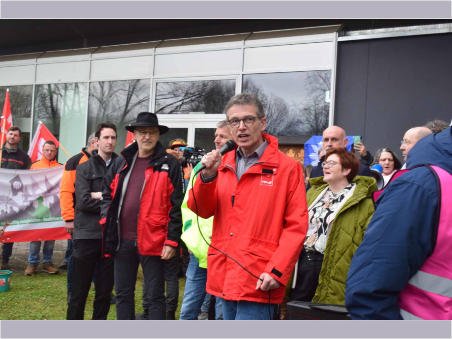 Wiesbaden, 14. Februar 2024: Auftakt zu den Tarifverhandlungen für die Landesbeschäftigte in Hessen Wiesbaden, 14. Februar 2024: Auftakt zu den Tarifverhandlungen für die Landesbeschäftigte in Hessen