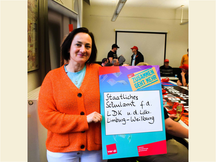 Wiesbaden, 14. Februar 2024: Auftakt zu den Tarifverhandlungen für die Landesbeschäftigte in Hessen Wiesbaden, 14. Februar 2024: Auftakt zu den Tarifverhandlungen für die Landesbeschäftigte in Hessen