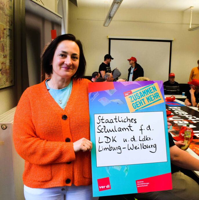 Wiesbaden, 14. Februar 2024: Auftakt zu den Tarifverhandlungen für die Landesbeschäftigte in Hessen Wiesbaden, 14. Februar 2024: Auftakt zu den Tarifverhandlungen für die Landesbeschäftigte in Hessen