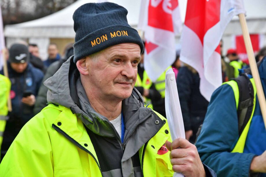 Warnstreik der Luftsicherheitskräfte am 1. Februar 2024 am Flughafen Frankfurt Warnstreik der Luftsicherheitskräfte am 1. Februar 2024 am Flughafen Frankfurt