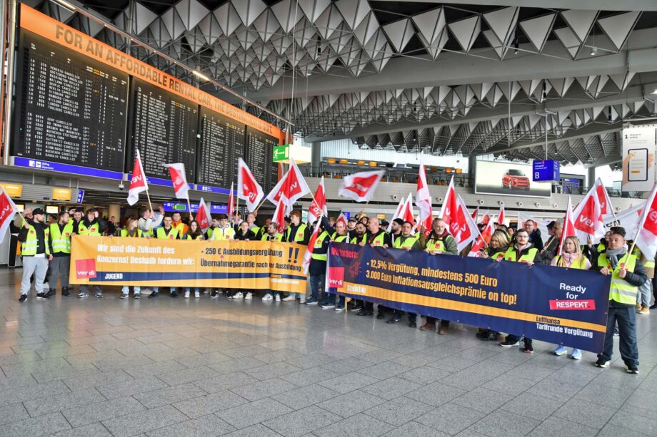 Warnstreik des Lufthansa Bodenpersonals am Flughafen Frankfurt am 20.02.2024 Warnstreik des Lufthansa Bodenpersonals am Flughafen Frankfurt am 20.02.2024