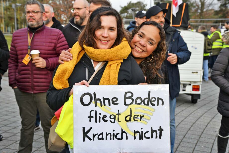 Warnstreik des Lufthansa Bodenpersonals am Flughafen Frankfurt am 20.02.2024 Warnstreik des Lufthansa Bodenpersonals am Flughafen Frankfurt am 20.02.2024