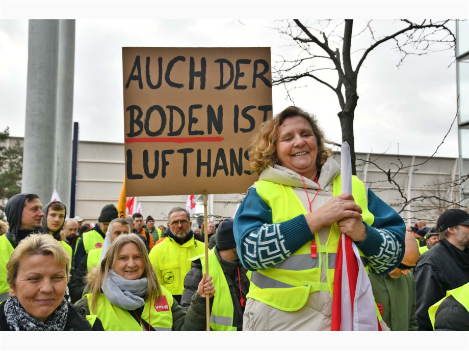 Warnstreik des Lufthansa Bodenpersonals am Flughafen Frankfurt am 20.02.2024
