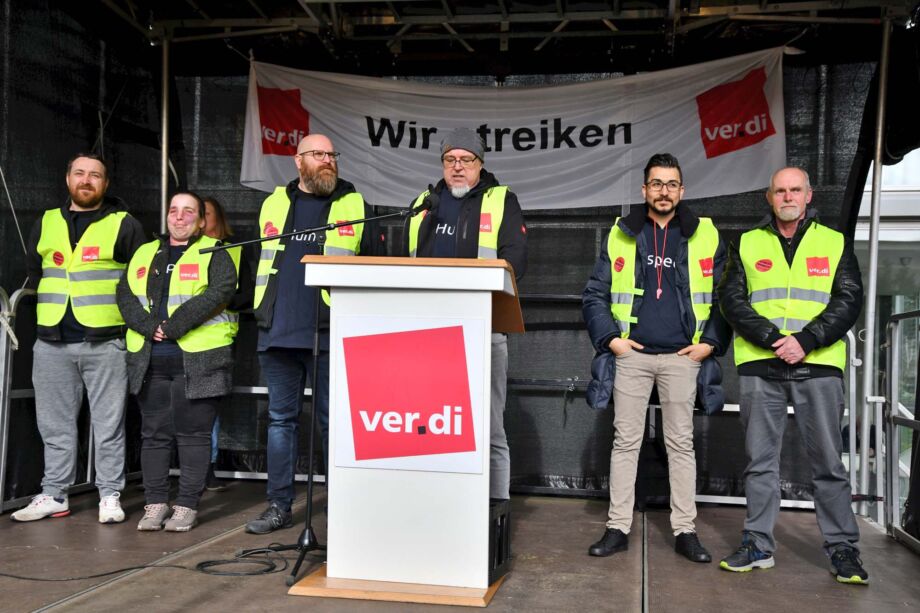 Warnstreik des Lufthansa Bodenpersonals am Flughafen Frankfurt am 20.02.2024 Warnstreik des Lufthansa Bodenpersonals am Flughafen Frankfurt am 20.02.2024