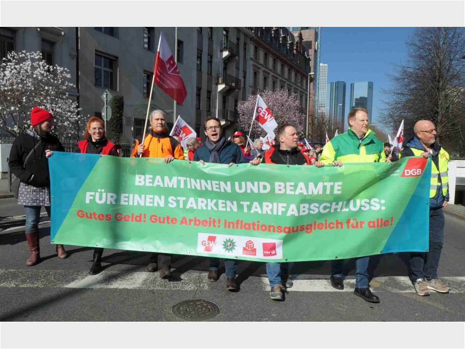 Demozug durch die Stadt