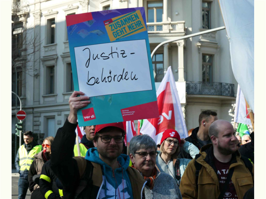Demozug durch die Stadt