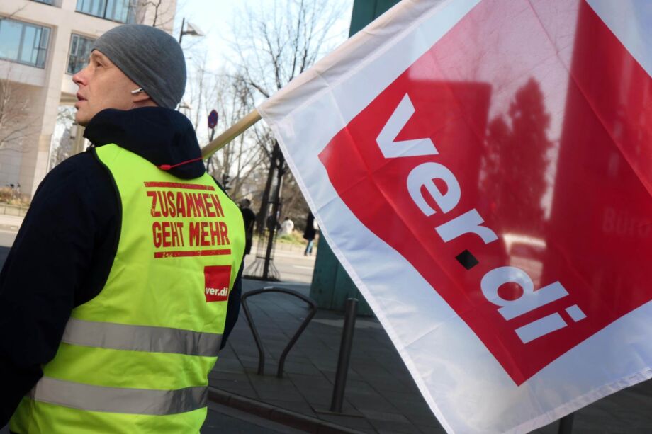 Demozug durch die Stadt Demozug durch die Stadt