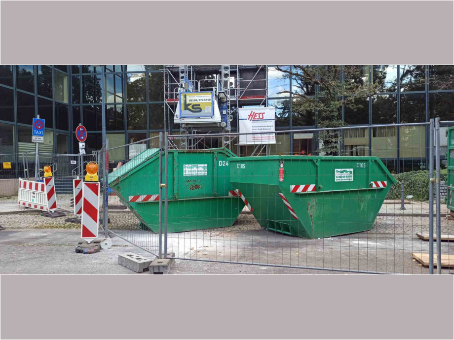 Container