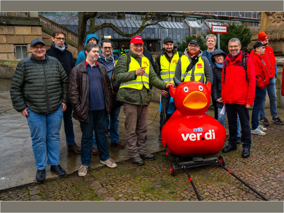 Warnstreik der hessischen Landesbeschäftigten am 5. März 2024 in Wiesbaden