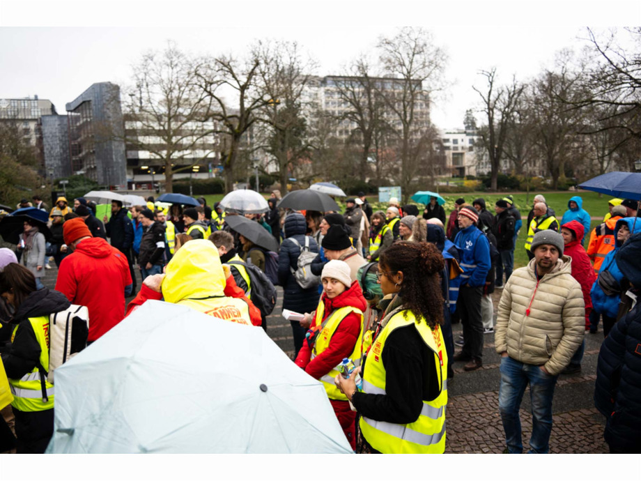 Warnstreik der hessischen Landesbeschäftigten am 5. März 2024 in Wiesbaden