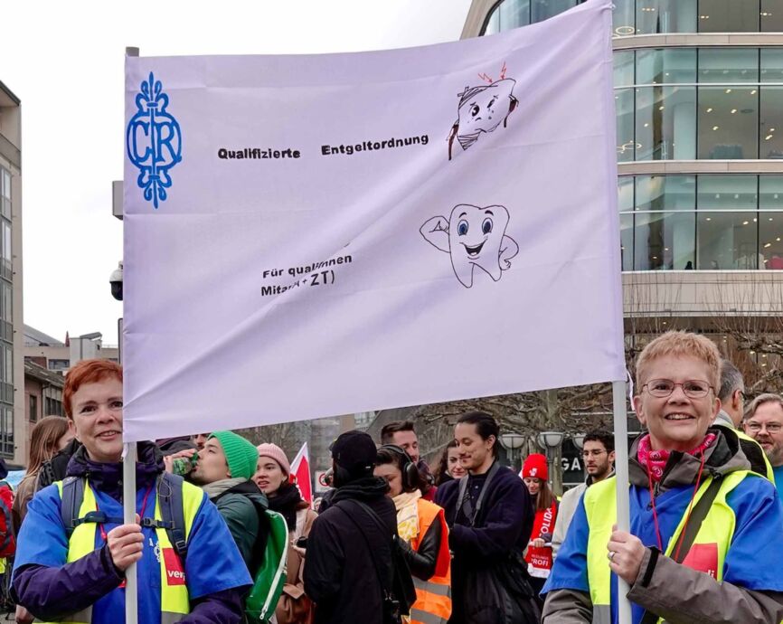 Warnstreik der hessischen Landesbeschäftigten am 12. März in Frankfurt Warnstreik der hessischen Landesbeschäftigten am 12. März in Frankfurt