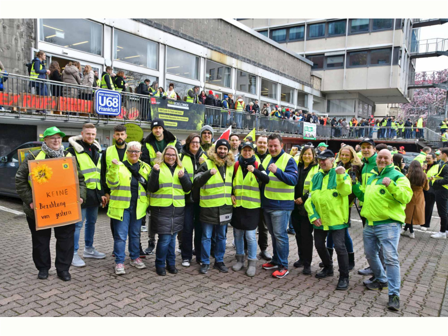 Warnstreik der hessischen Landesbeschäftigten am 12. März in Frankfurt