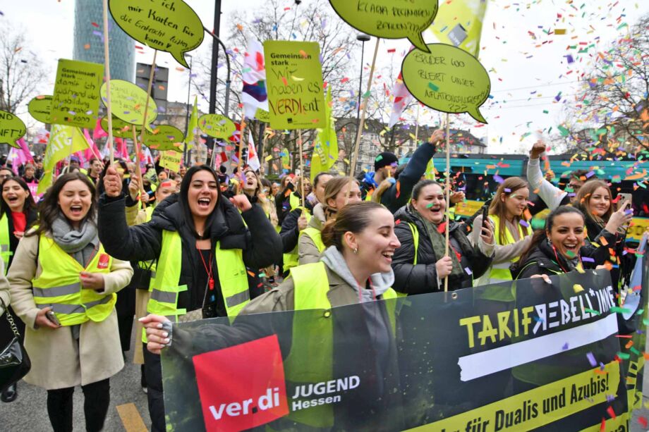 Warnstreik der hessischen Landesbeschäftigten am 12. März in Frankfurt