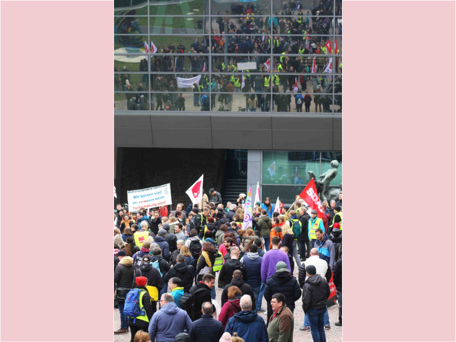 Warnstreik der Beschäftigten der TU Darmstadt und anderer Landesbehörden in Darmstadt