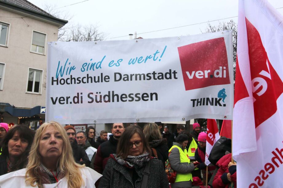Warnstreik der Beschäftigten der TU Darmstadt und anderer Landesbehörden in Darmstadt