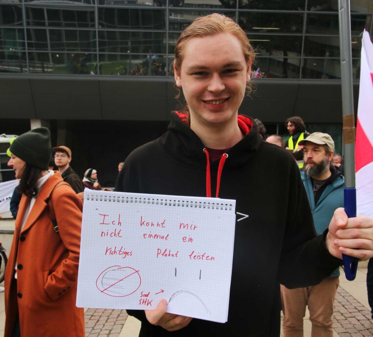 Warnstreik der Beschäftigten der TU Darmstadt und anderer Landesbehörden in Darmstadt Warnstreik der Beschäftigten der TU Darmstadt und anderer Landesbehörden in Darmstadt