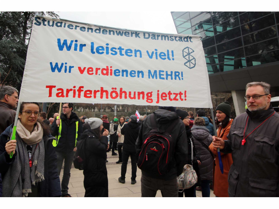 Warnstreik der Beschäftigten der TU Darmstadt und anderer Landesbehörden in Darmstadt