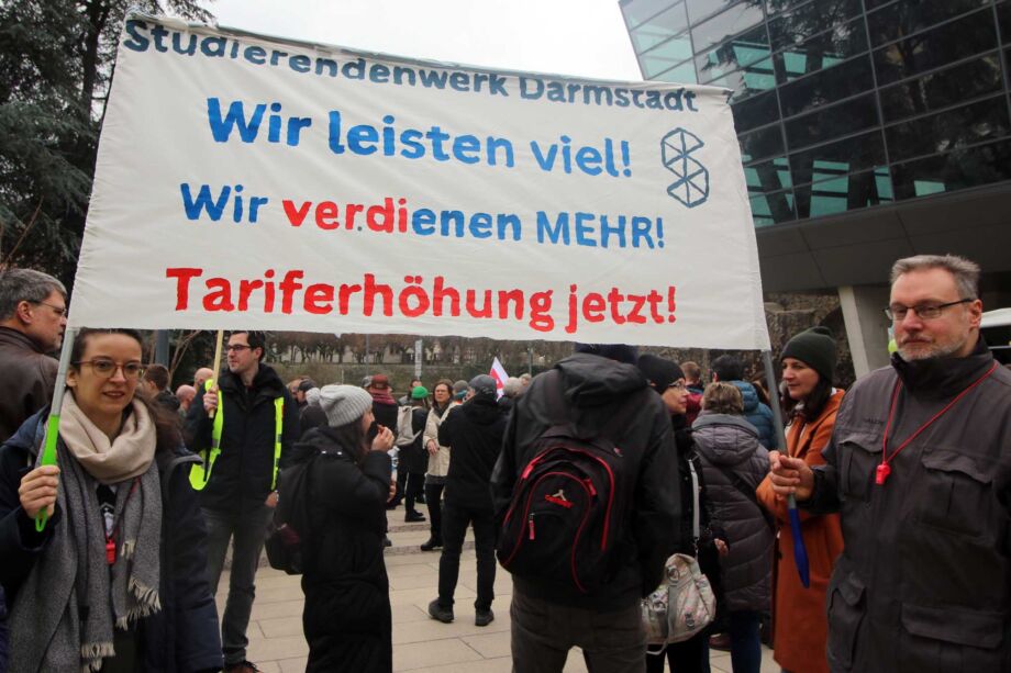 Warnstreik der Beschäftigten der TU Darmstadt und anderer Landesbehörden in Darmstadt Warnstreik der Beschäftigten der TU Darmstadt und anderer Landesbehörden in Darmstadt