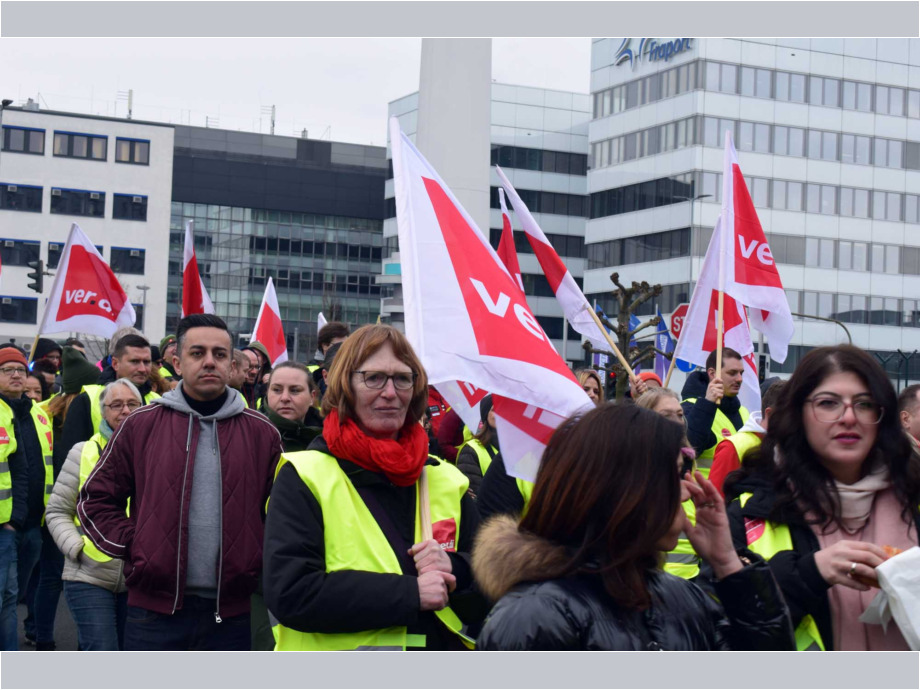 Warnstreik Luftsicherheitspersonal und Lufthansa Bodenpersonal am Flughafen Frankfurt Warnstreik Luftsicherheitspersonal und Lufthansa Bodenpersonal am Flughafen Frankfurt