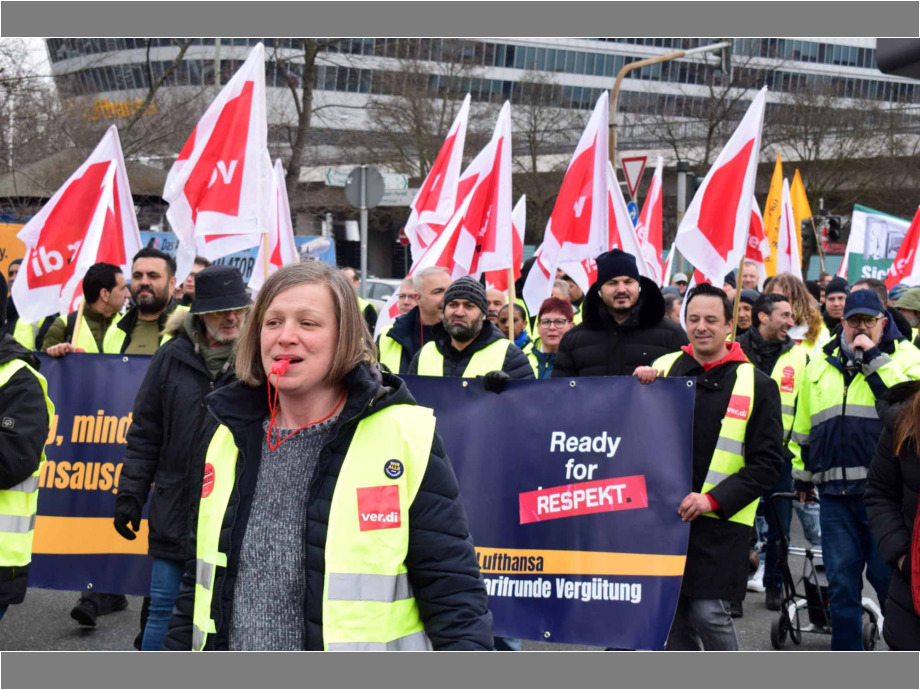 Warnstreik Luftsicherheitspersonal und Lufthansa Bodenpersonal am Flughafen Frankfurt Warnstreik Luftsicherheitspersonal und Lufthansa Bodenpersonal am Flughafen Frankfurt