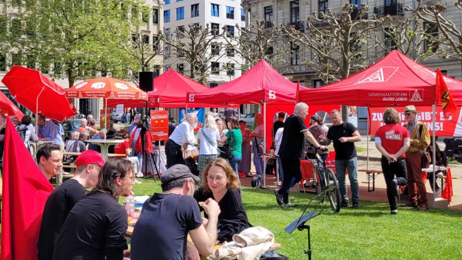 Maikundgebung in Wiesbaden Maikundgebung in Wiesbaden