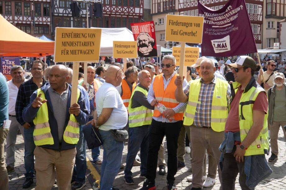 Demonstration und Kundgebung zum 1. Mai 2024 in Frankfurt am Main Demonstration und Kundgebung zum 1. Mai 2024 in Frankfurt am Main