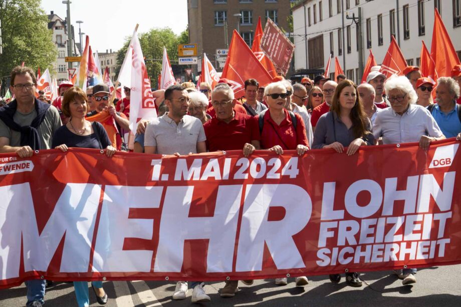 Demonstration und Kundgebung zum 1. Mai 2024 in Frankfurt am Main Demonstration und Kundgebung zum 1. Mai 2024 in Frankfurt am Main