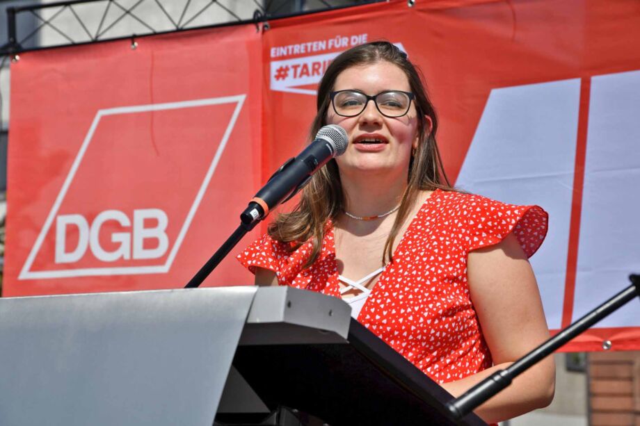 Mai-Kundgebung und Maifest in Hanau Mai-Kundgebung und Maifest in Hanau