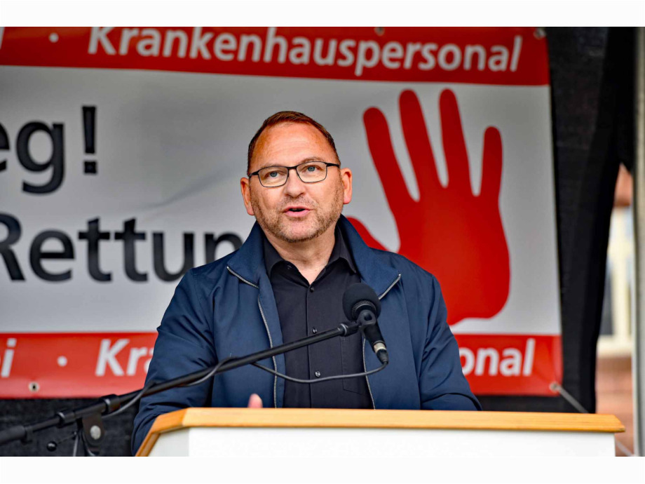 Keine Gewalt gegen Rettungskräfte - Demonstration am 4. Mai 2024 in Frankfurt
