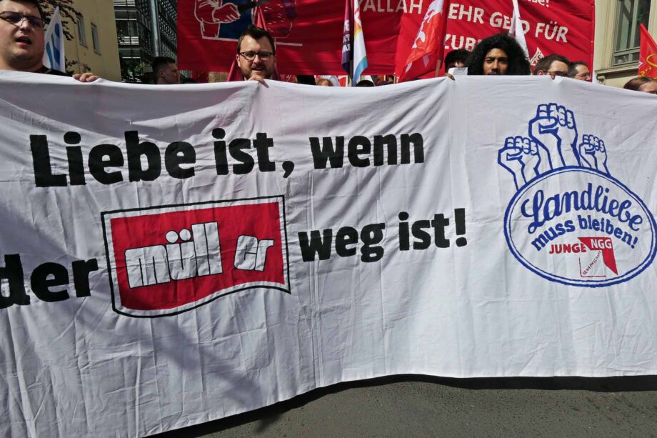 Demonstration und Kundgebung zum 1. Mai 2024 in Frankfurt am Main Demonstration und Kundgebung zum 1. Mai 2024 in Frankfurt am Main