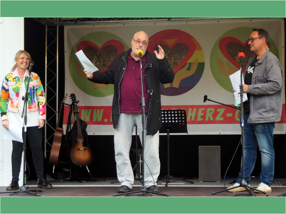 Horst bei einer antifaschistischen Kundgebung der Gelnhäuser Initiative "Hand aufs Herz" im August 2021 Horst bei einer antifaschistischen Kundgebung der Gelnhäuser Initiative "Hand aufs Herz" im August 2021