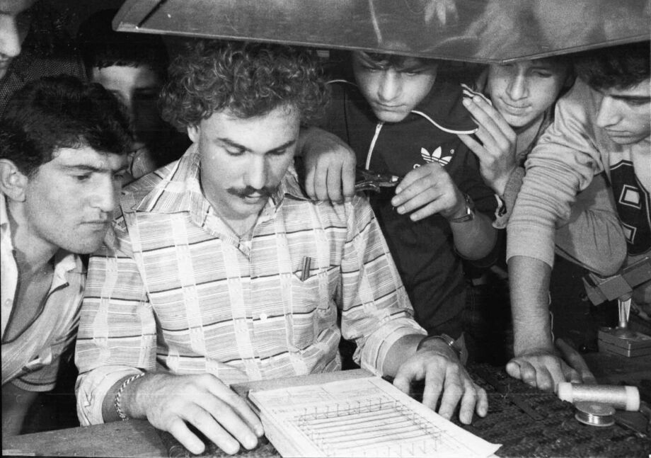 Horst 1981 als Ausbilder beim Berufsfortbildungswerk des DGB Horst 1981 als Ausbilder beim Berufsfortbildungswerk des DGB