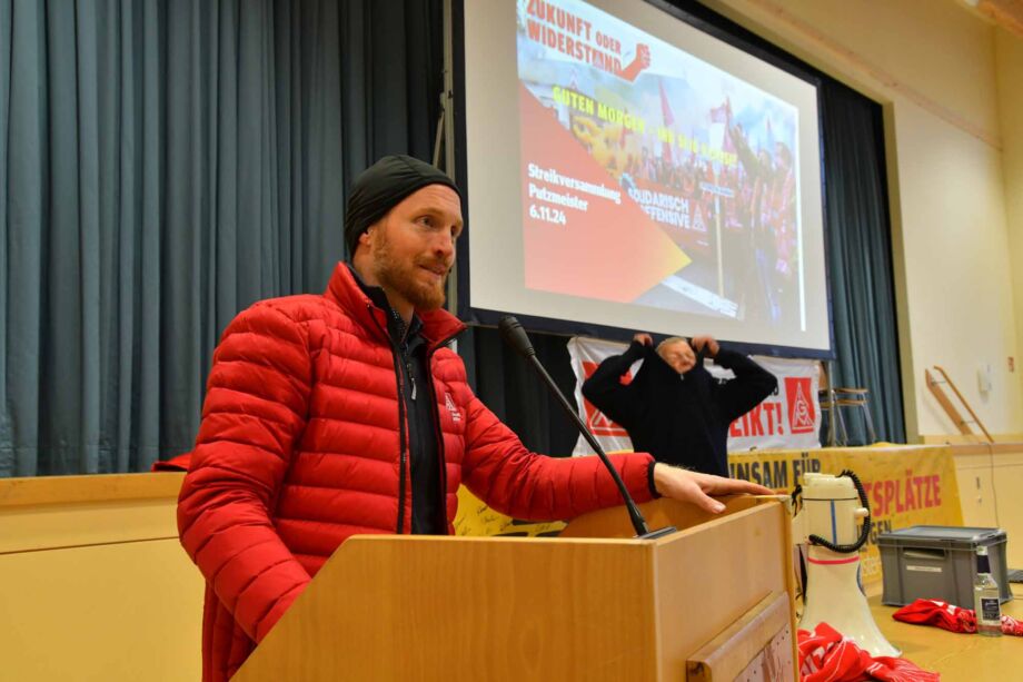 Matthias Ebenau, 1. Bevollmächtigter der IG Metall Hanau-Fulda Matthias Ebenau, 1. Bevollmächtigter der IG Metall Hanau-Fulda