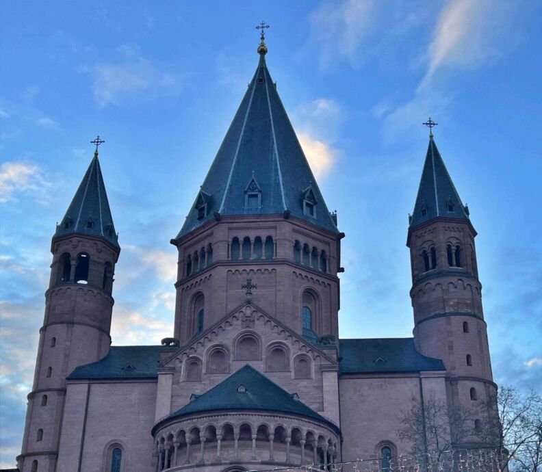 Mainzer Dom: Die Türme des Ostbaus am Mainzer Dom