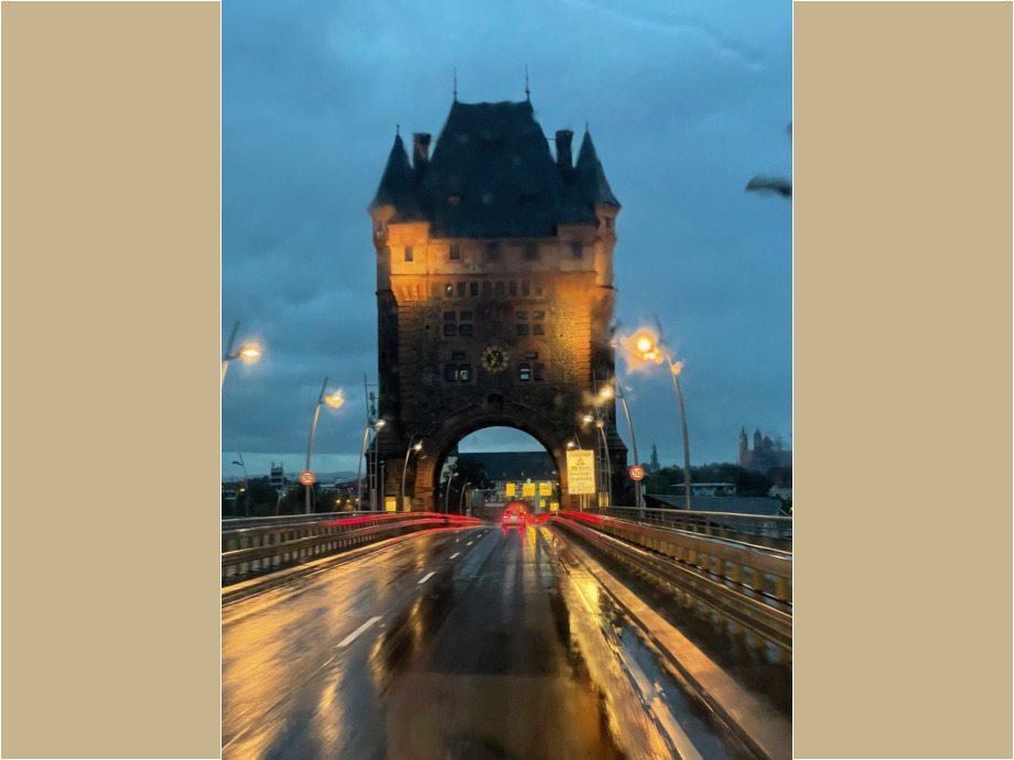 Durch die Auto-Scheibe, Nibelungen-Brücke, Worms